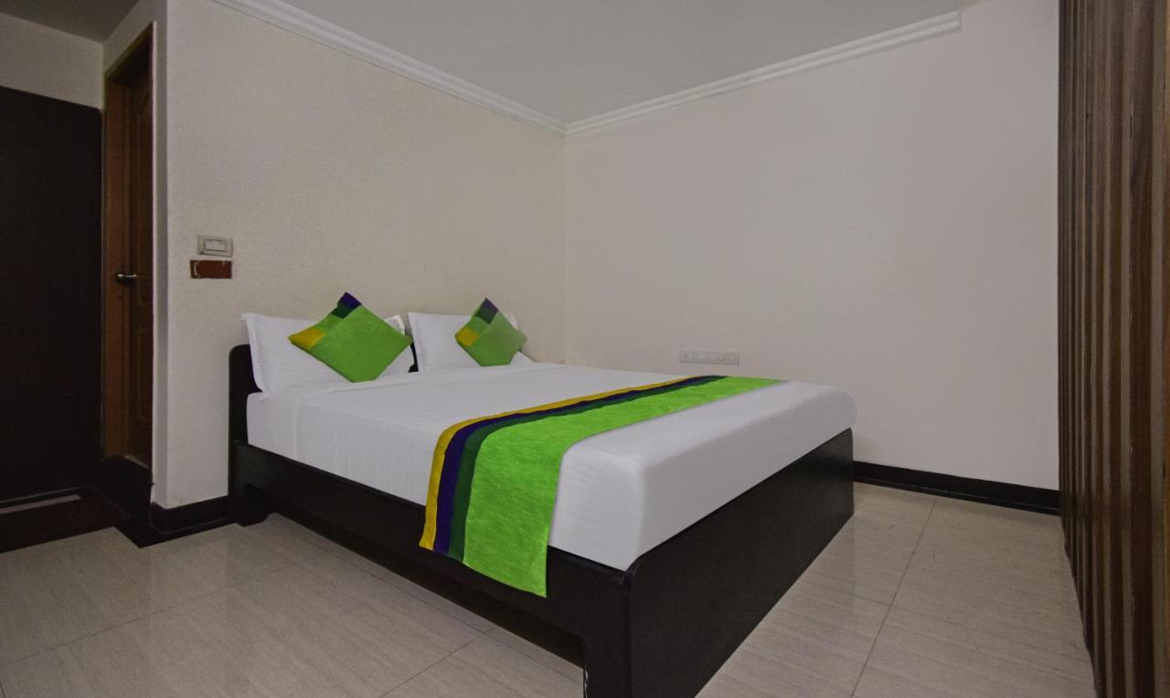 Treebo Samhaar Residency Thoraipakkam Hotel Chennai Exterior photo